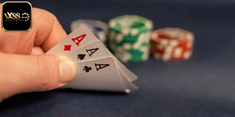 Các hành động trong game bài liêng