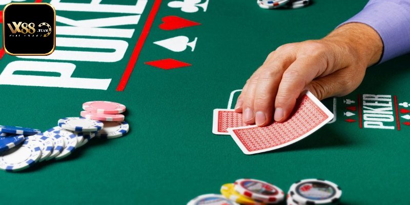 Mẹo chơi poker thông minh từ chuyên gia